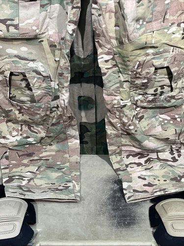 Crye Precision 36L CP4 FR Combat Pants - Picture 4 of 9