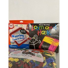 Pepperell Crafts Weaving Loom and Hook Set with Loops for Crafts