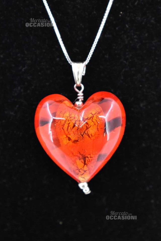 Collana In Argento Con Pendente Cuore Rosso In Vetro - Immagine 2 di 3