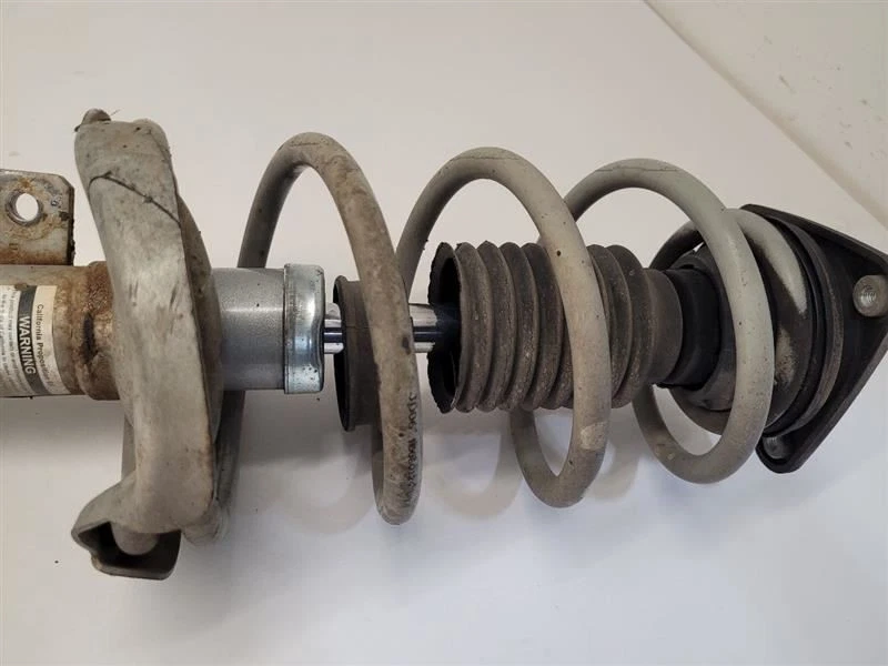 MAZDA 3 2007-2009 Passenger Right Strut Front BR5V34700A - Imagem 3 de 4