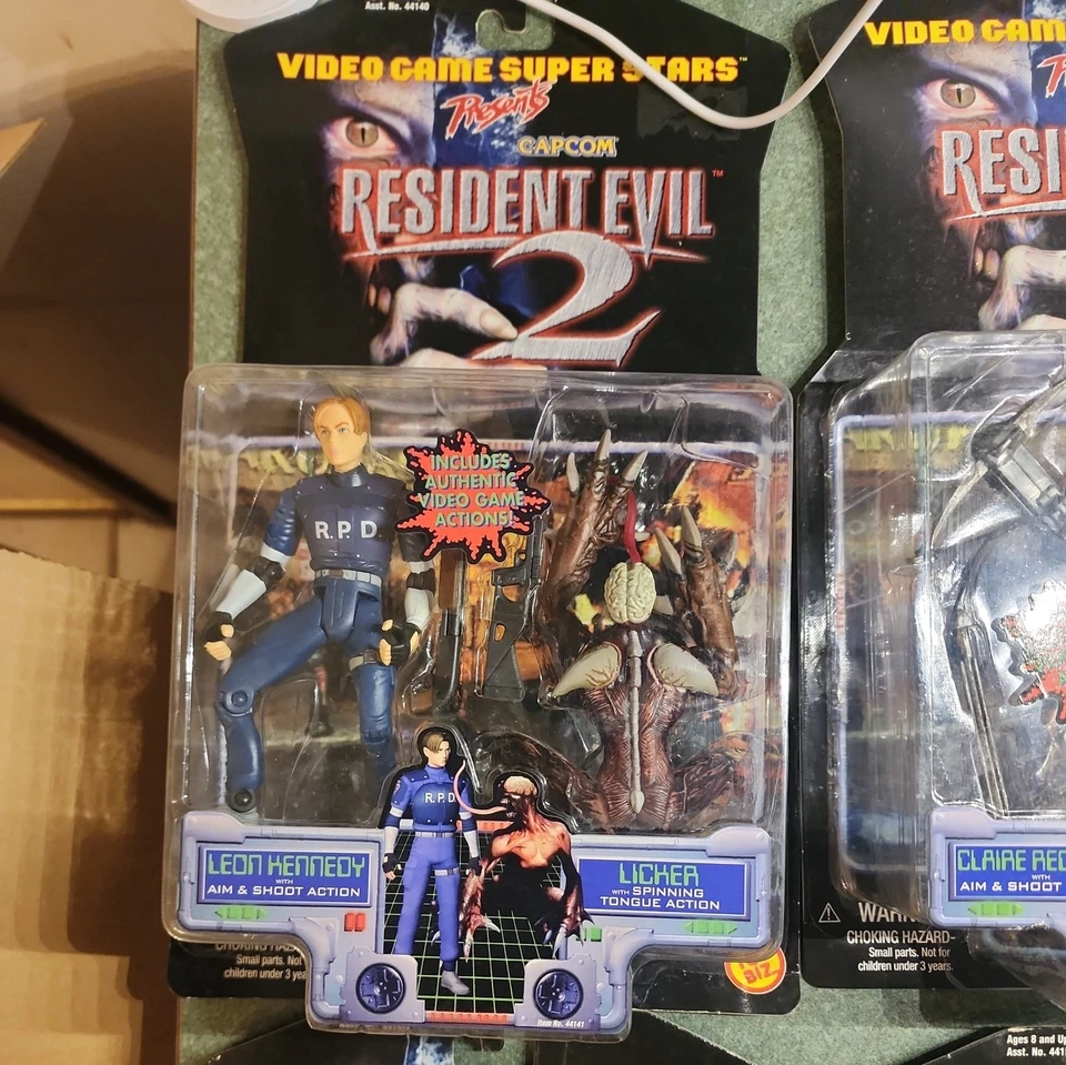 Resident Evil 2 Figuras Videojuego Super Estrellas Platino Lote de 7 Nuevo Precintado  Foto 2 de 4