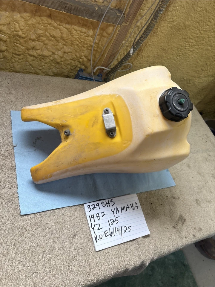 1982 Yamaha Yz 125 бензобак топливный бак оригинальный 329 - Изображение 4 из 4