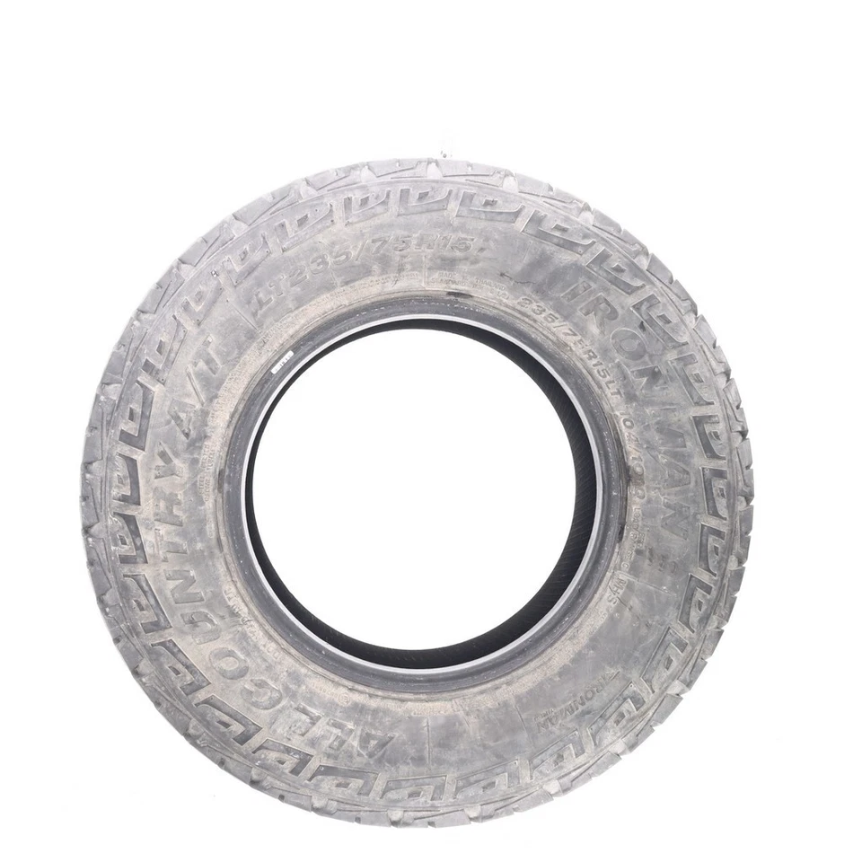 Ironman All Country AT 104/101Q LT 235/75R15 usado - 8,5/32 Foto 4 de 4