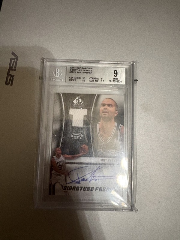 TONY PARKER 2009-10 UPPER DECK SP GAME USED SIGNATURE FABRICS AUTO BGS 9