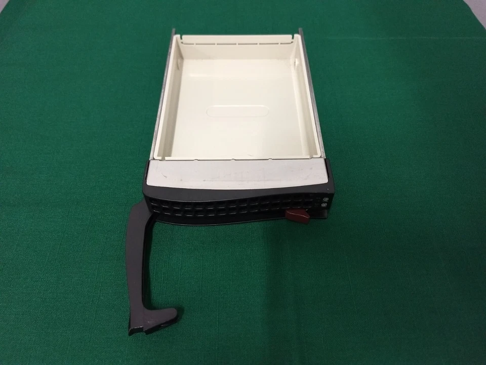 Supermicro 5015TB-TB Intel Core 2 Quad Q8400 2.66 GHz 4 GB RAM CSE-808LT-780B - Image 4 of 4