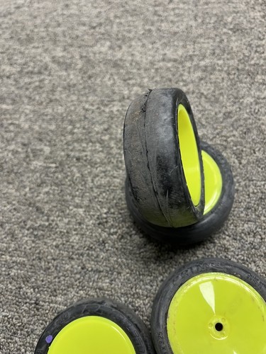 Proline Prime Slick Clay Tires 2wd Buggy Jconcepts Wheels F/R #503 - Picture 2 of 6
