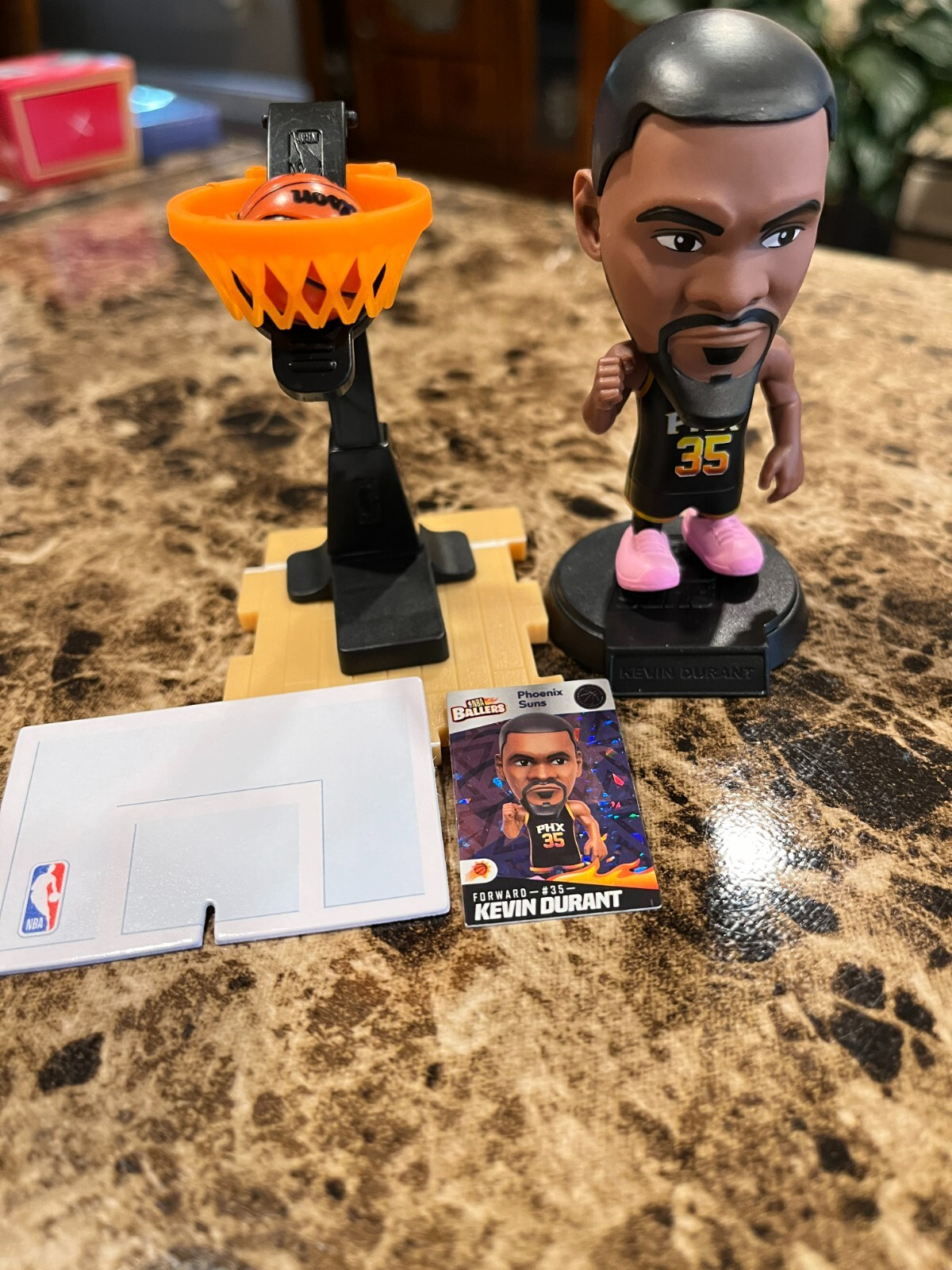 nba ballers レブロン　LeBron James フィギュア NBA ballers レブロン・ジェームズ