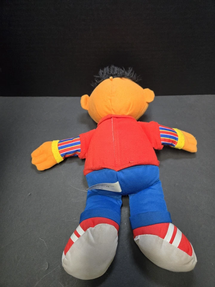 Sesame Street Hasbro Ernie 2010 Talking Singing Plush Doll 14" - Image 4 of 4