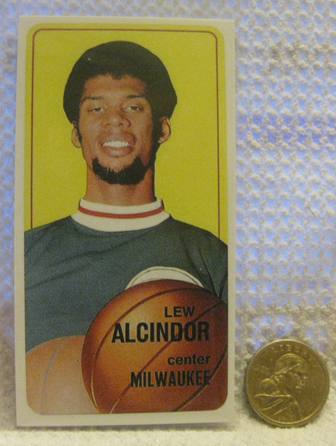 Lew Alcindor #75 1970 Topps Milwaukee Bucks custom card [Kareem-Abdul Jabbar]