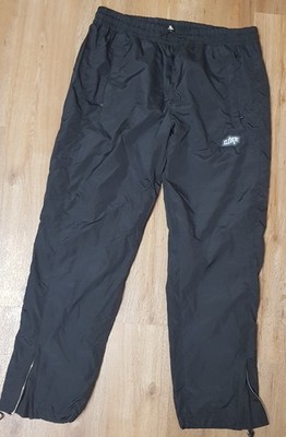 Trainingshose von ELEVATE in schwarz in der Gr. Large FIRST EDITION