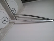 MERCEDES 300SE  500SEL 420SEL W126 300SDL TRUNK HANDLE TRIM 126 758 01 96 + STAR