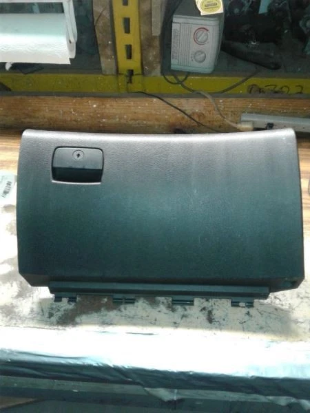 ACADIA    2008 Glove Box 346635 - Imagem 2 de 4