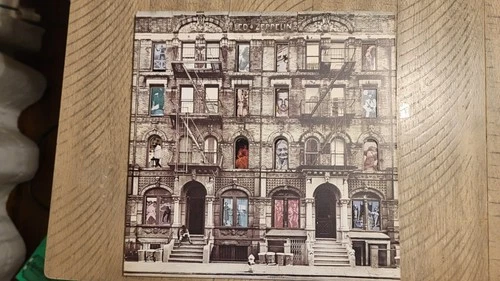 LED ZEPPELIN: PHYSICAL GRAFFITI VINYL 2 LPs ORIGINAL 1975 SWAN SONG SS 2-200 NM