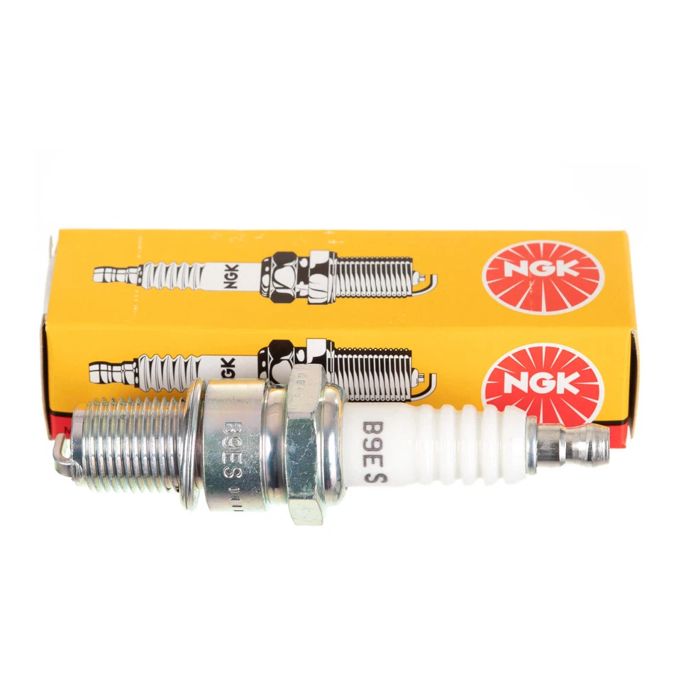 NGK Spark Plug for Kawasaki KX400 1975-1977 Foto 4 de 4