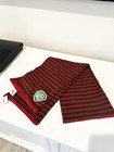 NWT Warner Bros Studio Tour Hollywood Christmas Scarf Red Green Striped WB Logo — photo 5