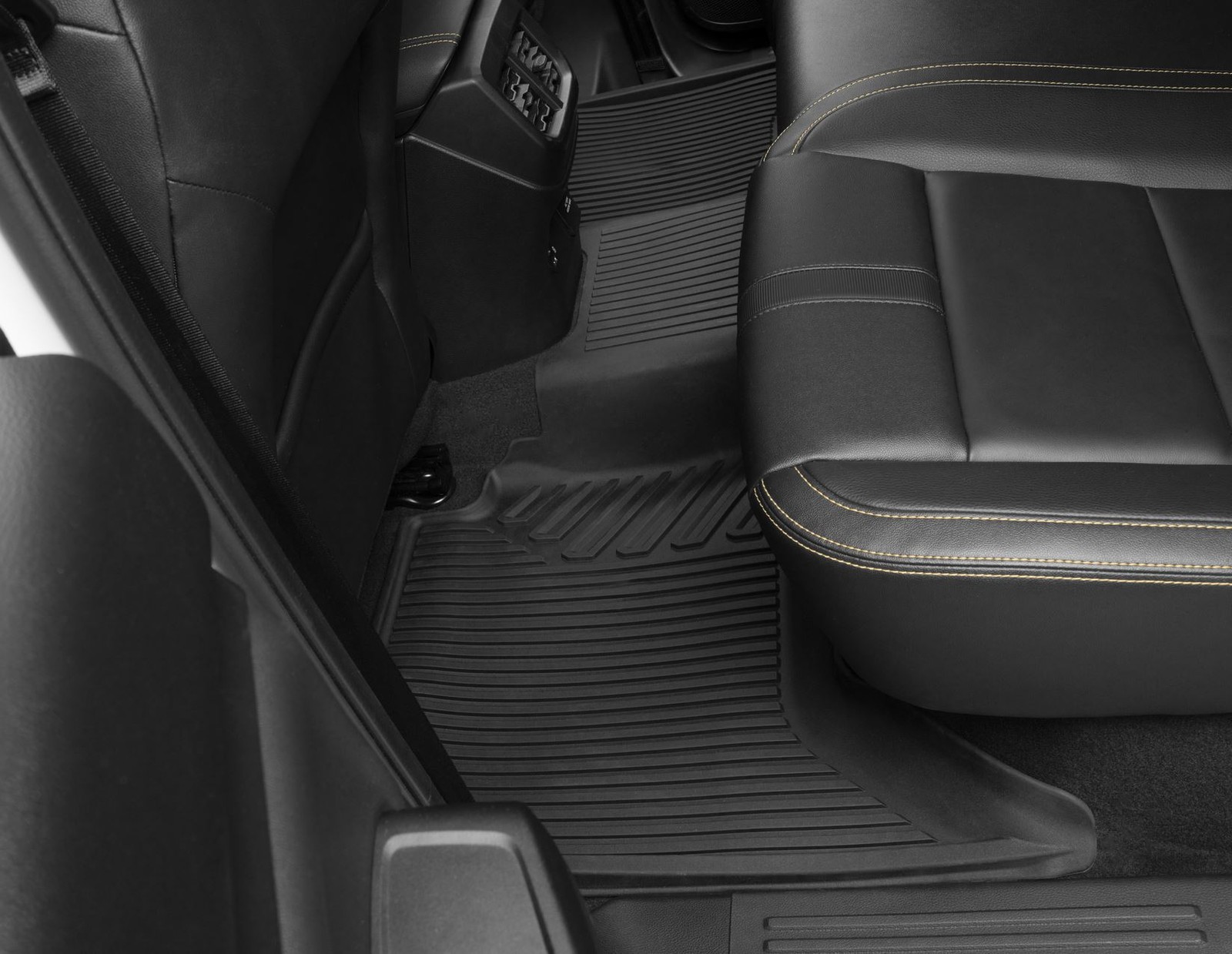 Pack de démarrage pour Ford Ranger à partir de 06/2022 équipement benne pick-up utility