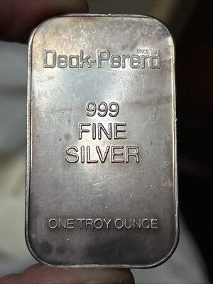 Vintage DEAK PERERA #45275 1 TROY OUNCE .999 FINE SILVER BAR B10