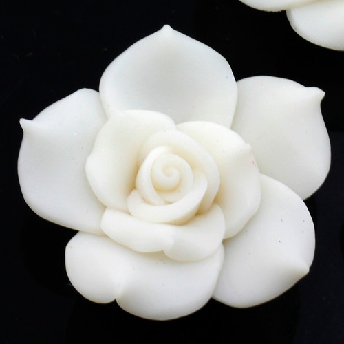 Hecho a mano Beige Crema Blanco Suave Flor Rosa Colgante Cuentas 40 mm (APD03)a - Imagen 4 de 4