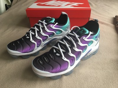 vapormax plus white purple