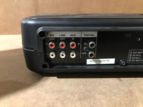 Marantz CDR420 Professional Hard Disk/CD Recorder CDR420/U1B - Picture 10 of 14