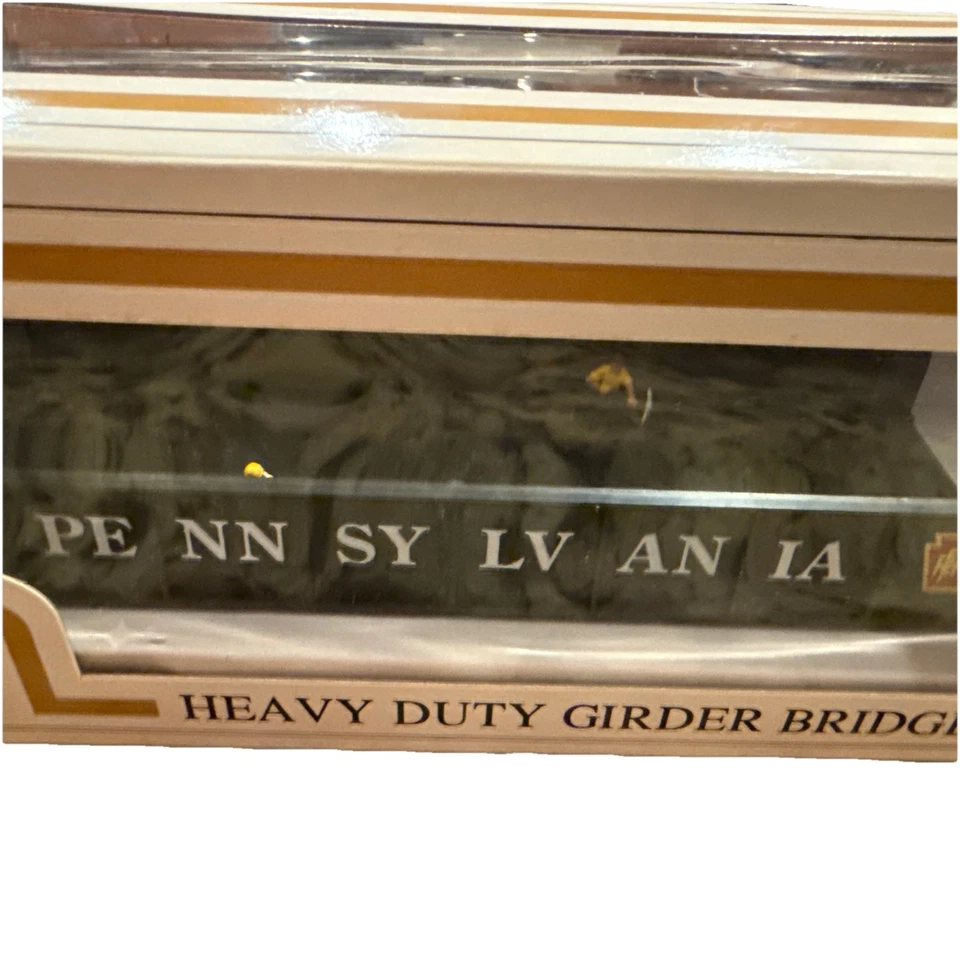 HO Model Power #121 Pennsylvania Heavy Duty Girder Bridge W/Figures BRAND NEW - Image 2 of 4