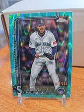 2025 Topps Chrome Update Andres Munoz Agua Ray Wave /299