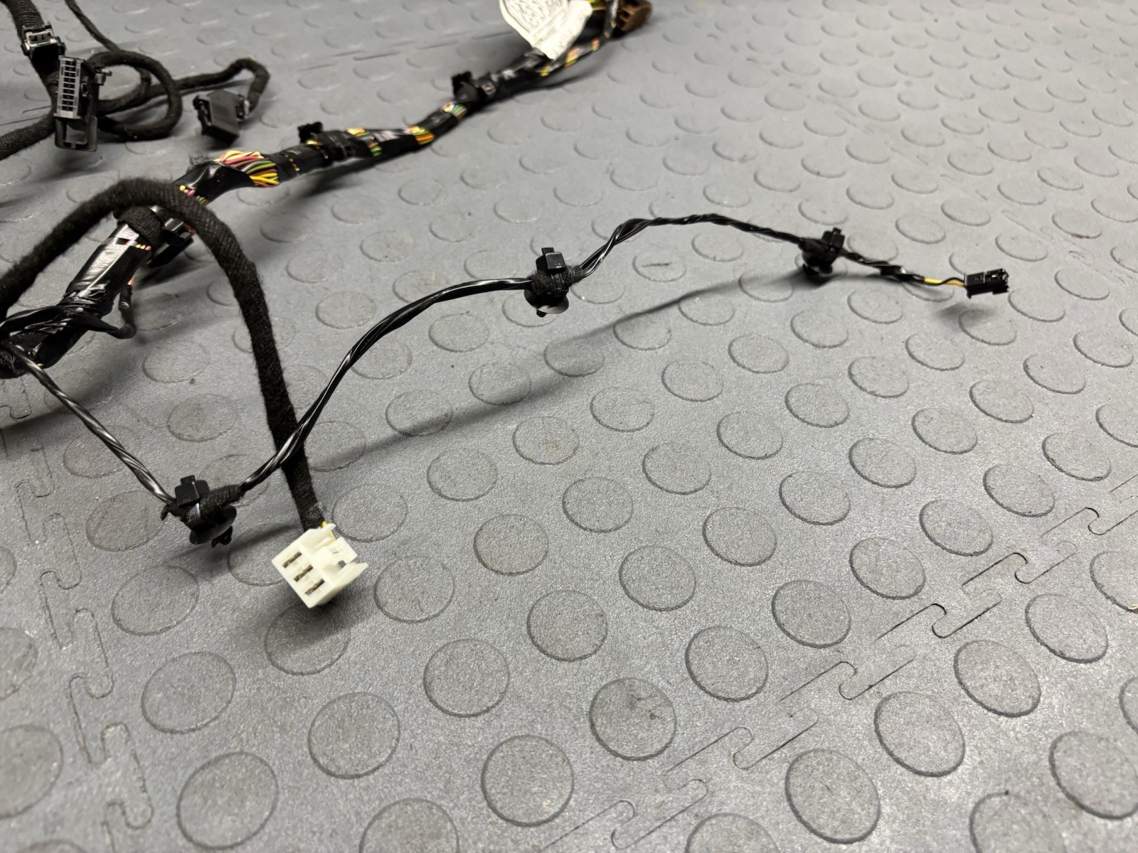 2017-2022 MASERATI GHIBLI M157 CENTER CONSOLE WIRE WIRING HARNESS OEM