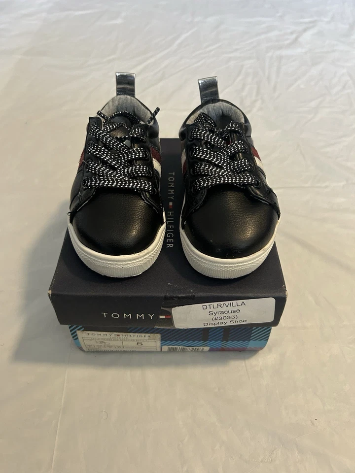 Tommy Hilfiger Ray Sparkler Basic - T Niños Tenis Negro Blanco Talla 5 Foto 2 de 4