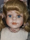 Limited Edition Genuine Porcelain Doll Cindy Collectible Memories — photo 3