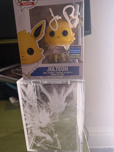Funko Pop! Games Pokémon Jolteon #628 Diamond Collection Autographed Jason Paig…