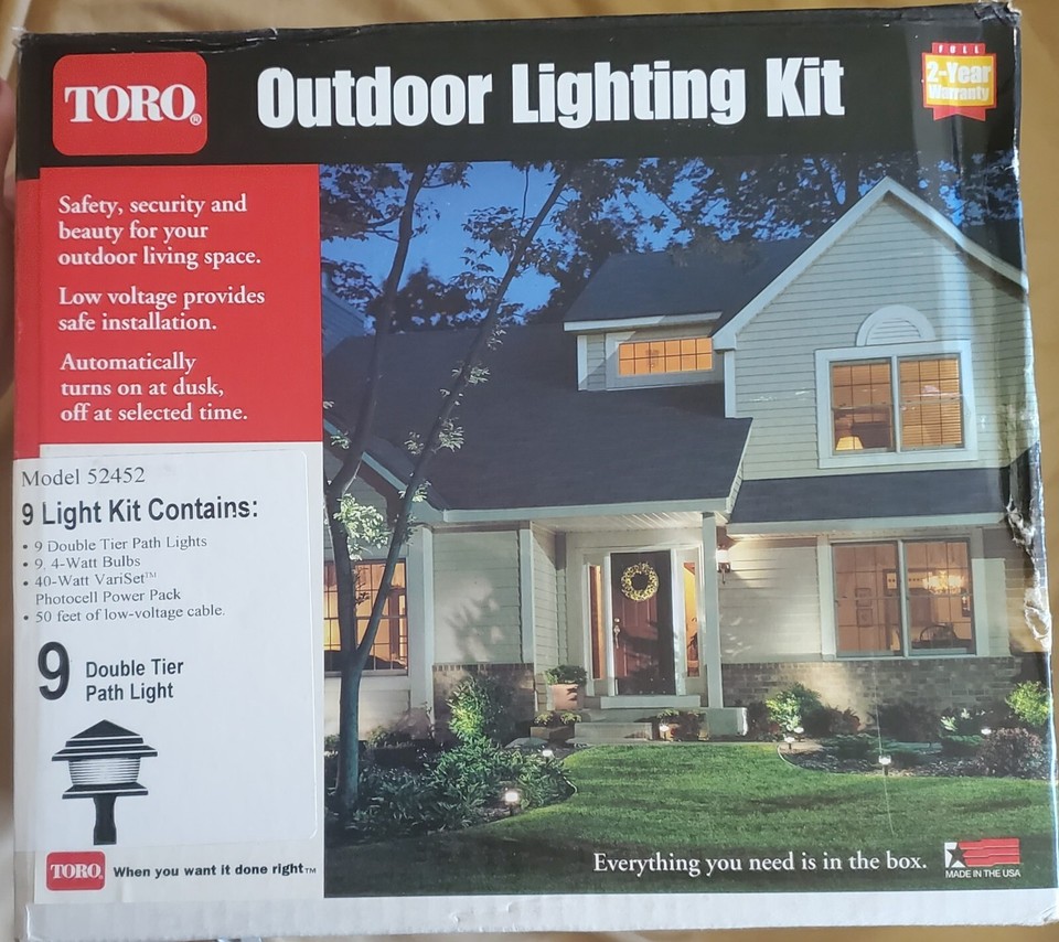 Toro Outdoor Lighting Kit Low Voltage Landscape 9 Lights Model 52452