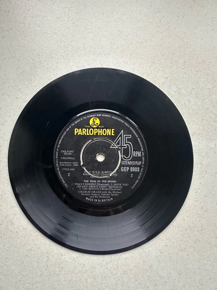 Charlie Drake - The Man In The Moon with Michael Sammes Singers. 7” Vinyl. G+ Foto 2 de 4