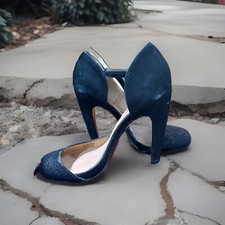 badgley mischka Pumps