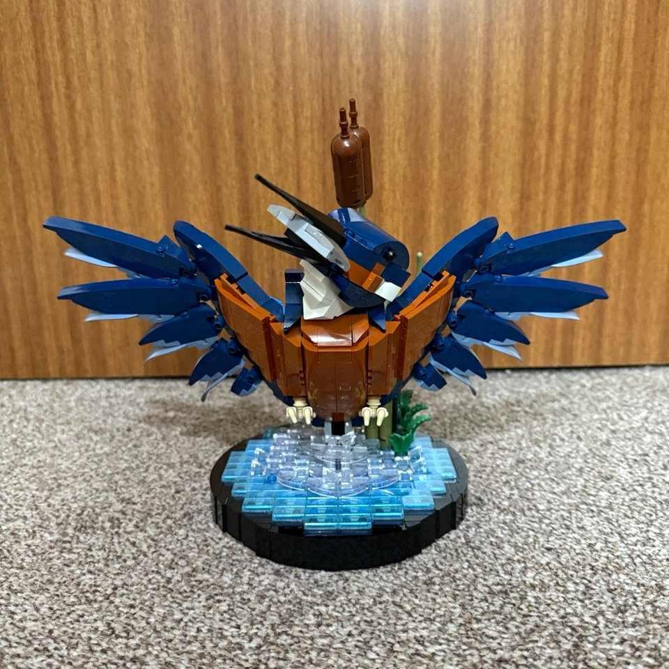 LEGO Icons 10331 Kingfisher Bird, photo 1 of 2