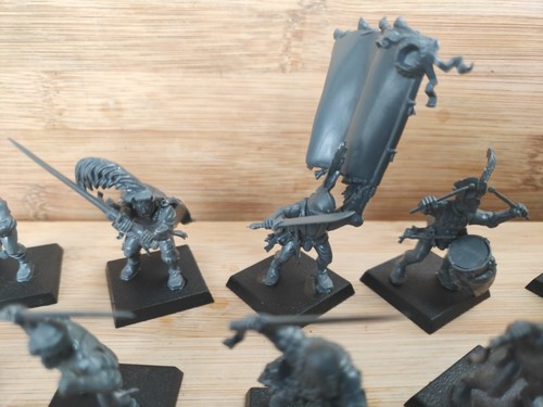 Warhammer Fantasy Empire The Old World Swordsmen Militia x10 Inc Command - Picture 5 of 7