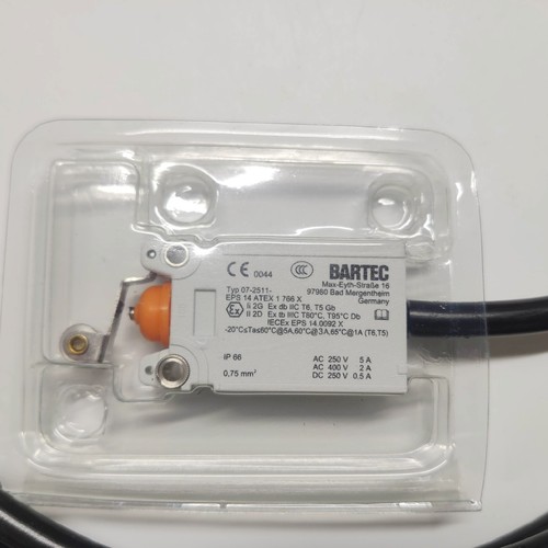 1PC FOR 07-2511-1330/63 Marine Limit Switch - Picture 2 of 3