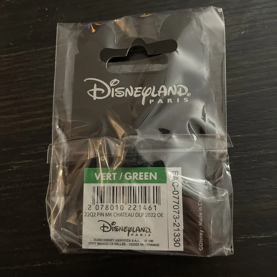 Mickey Hechicero y Castillo Celebrando 2022 Disney París Dlrp Dlp Enero 2022 Pin Foto 2 de 2