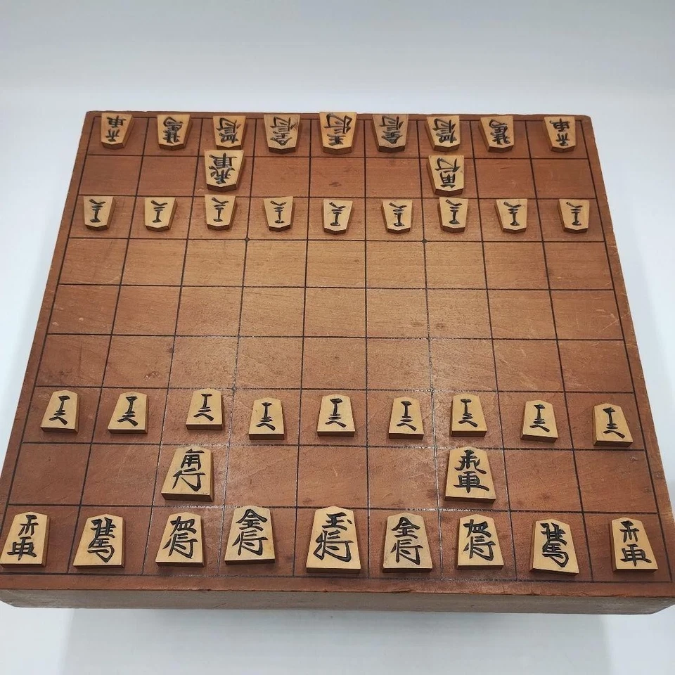 Traditional Japanese Wooden Shogi Board with Pieces and Legs Antique Game Set JP - Image 2 of 4