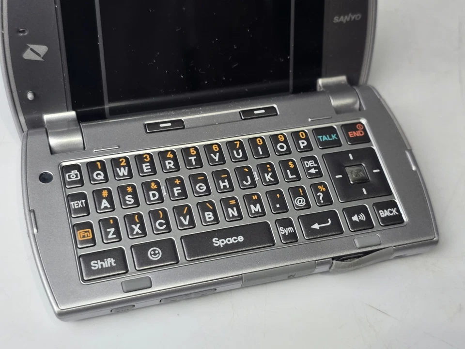 Sanyo Incognito SCP-6760 Black Phone Sprint Rare Full Keyboard Camera - Image 4 of 4