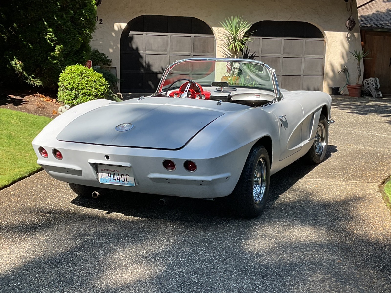 1962 Gray Primer Chevrolet Corvette   | C1 Corvette Photo 4