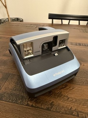 Polaroid One 600 Instant Film Camera One600