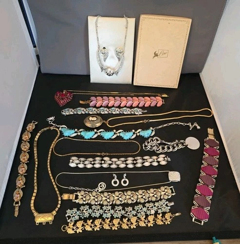 Vintage All Signed Costume Jewelry Lot High End Monet Trifari Coro Kramer Napier
