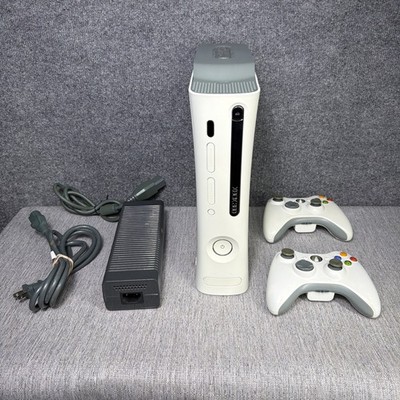 Microsoft Xbox 360 Pro 20GB Console Bundle HDMI Falcon 2007 w/ 2 Controllers
