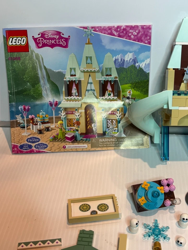 Disney Princesa Frozen Castillo Arendelle Celebración 41068 Anna Elsa - Incompleto Foto 3 de 4