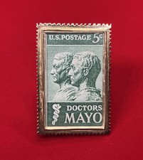 14K Yellow Gold Postage Stamp Frame Double Prong Pin Doctors Mayo