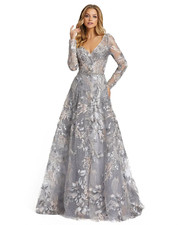 Mac Duggal Long Sleeve Bead Applique Gown in Silver Size 8