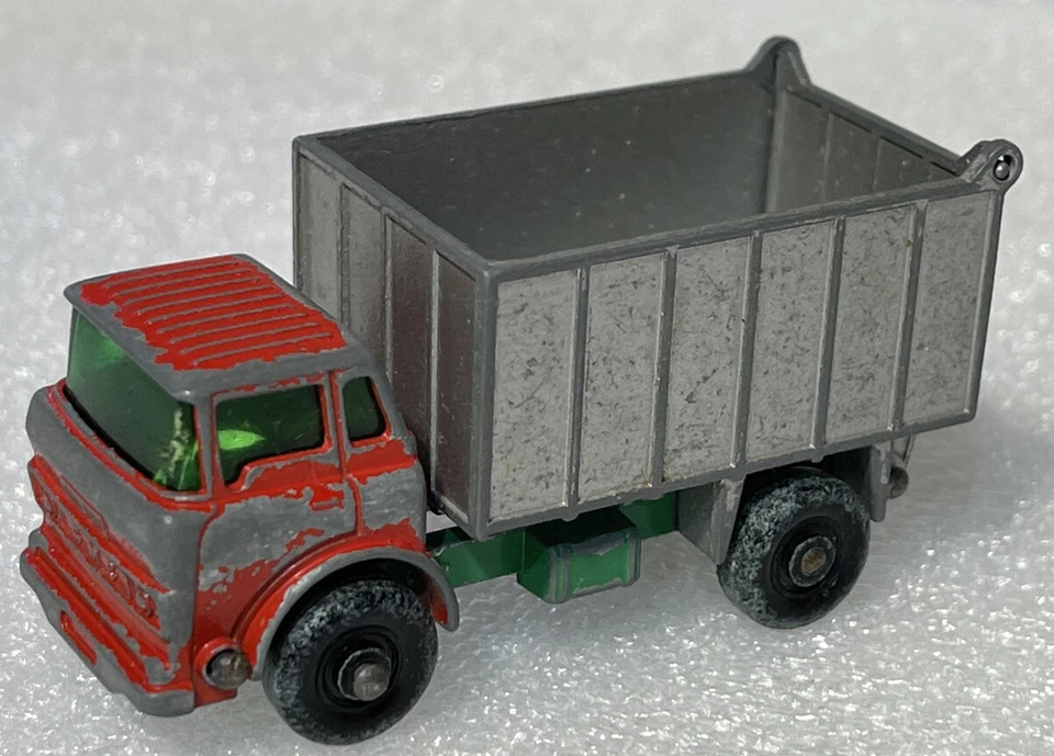 Matchbox Series No 26 G.M.C. Tipper Truck Made In England By Lesney - Image 2 of 4