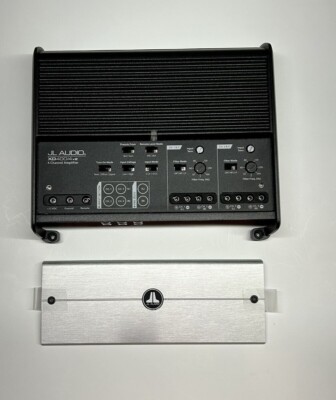 JL Audio XD400/4v2 4-Channel 400w Bridgeable Car Amplifier JL Audio XD400/4v2 4-Channel 400w Bridgeable Car Amplifier