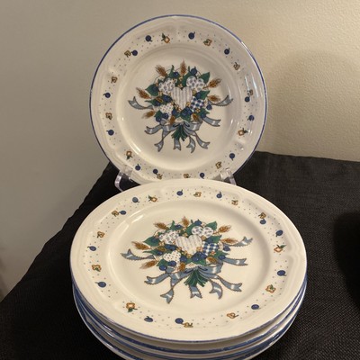 Blueberry Hearts Plates