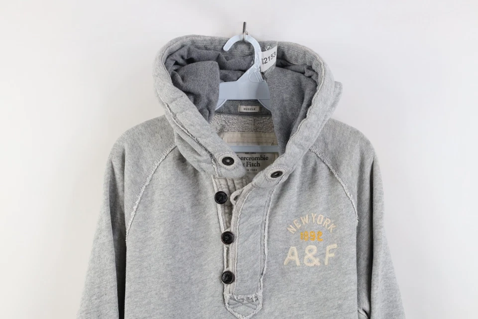 Sudadera con Capucha Henley Pesada De Colección Años 90 Y2K Abercrombie & Fitch Para Hombres XL Puntada de Cadena Gris Foto 2 de 4